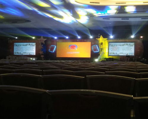 sewa proyektor 2 set